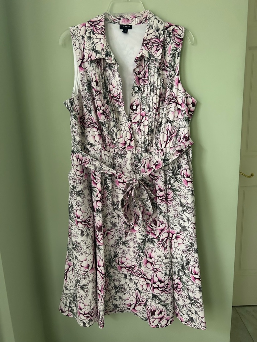 torrid White and Pink Floral Sleeveless Midi Dress with Tie Waist